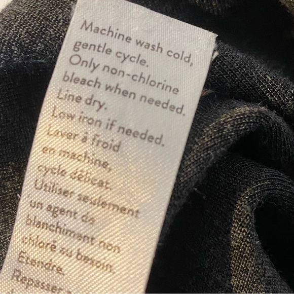 SPANX Ankle Length Ponte Hem Slit Leggings - Picture 9 of 10